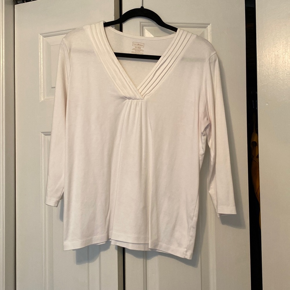LL Bean White Three Quarter Length Shirt